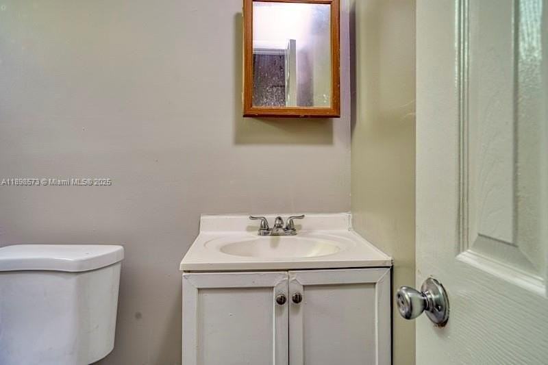 2378 Nw 60th St #D - Photo 7 of 16