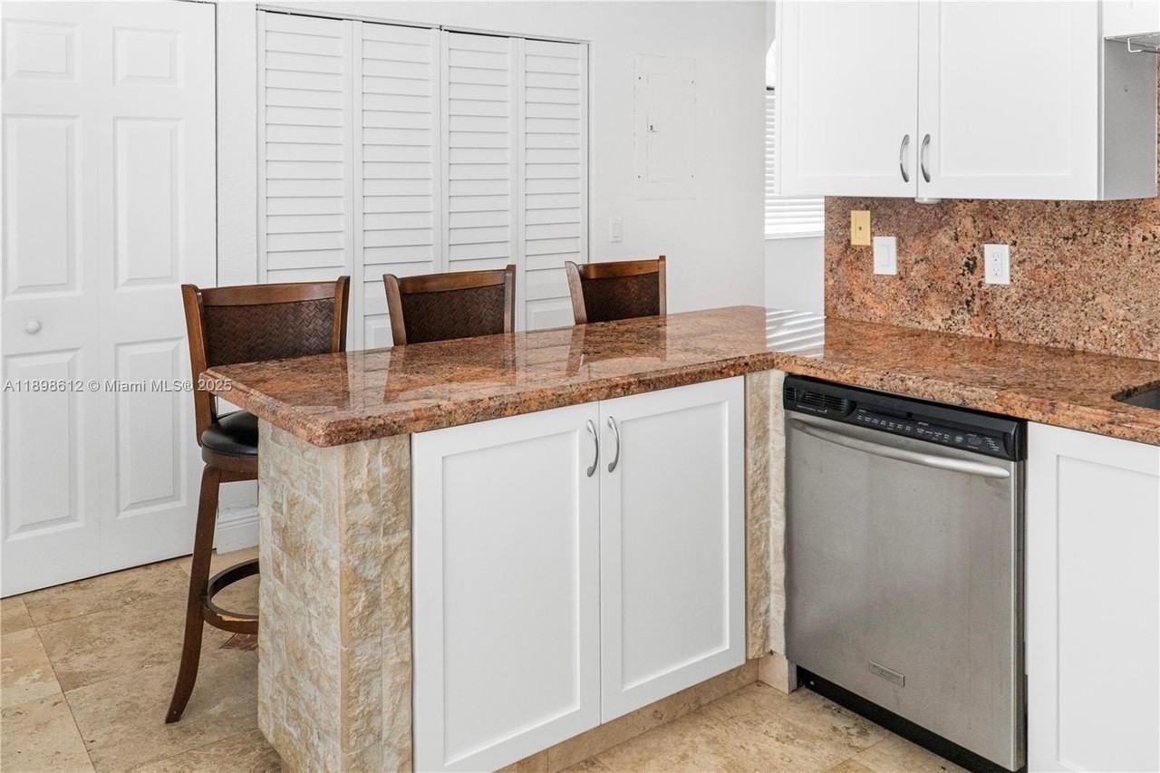 21533 Sw 87th Ct #102 - Photo 7 of 13