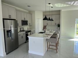 featured image of 6116 Aquavista Dr