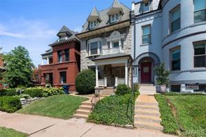 featured image of 3671 Russell Blvd