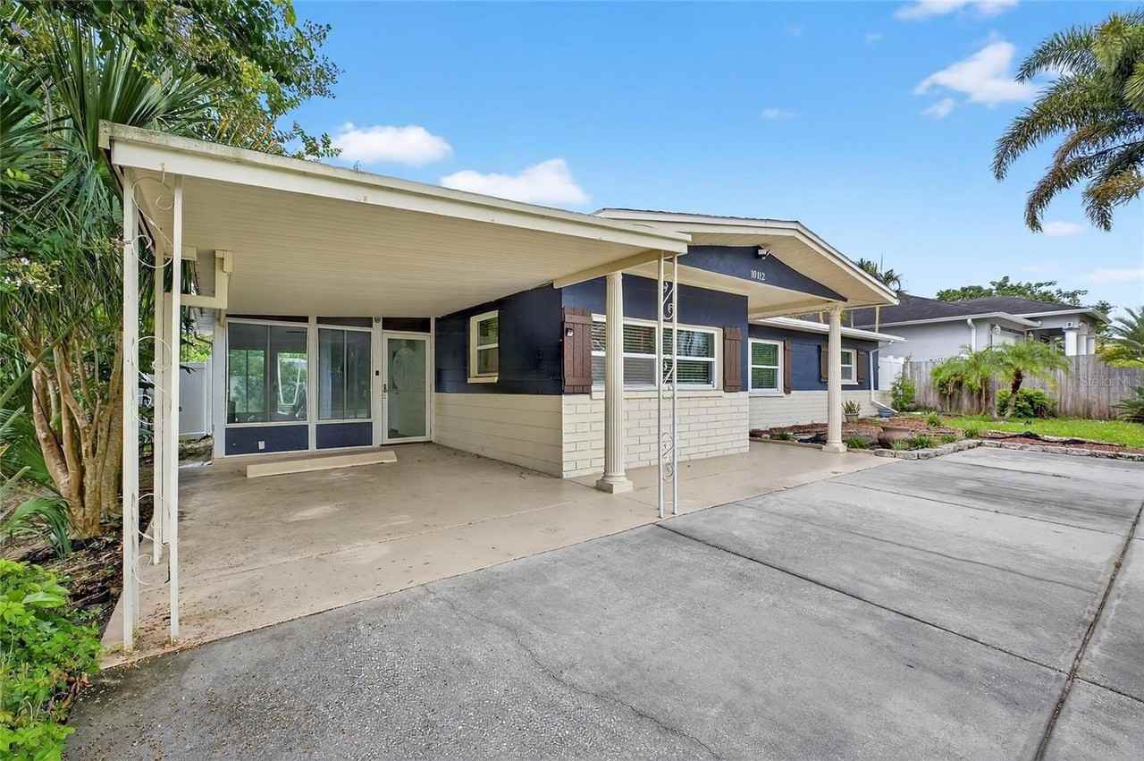 10112 66th Ave - Photo 2 of 50