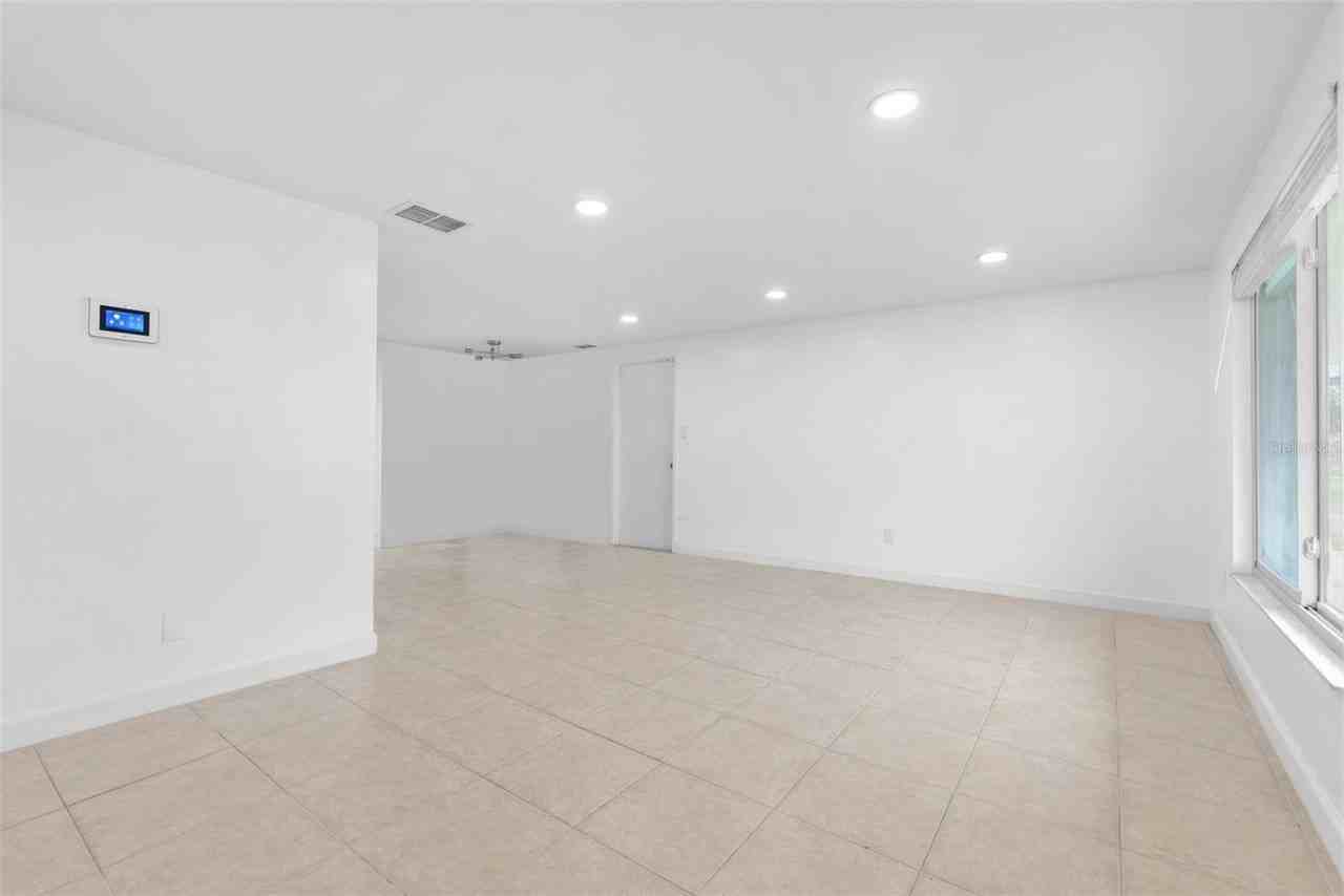 504 Red Mangrove Ln - Photo 6 of 45