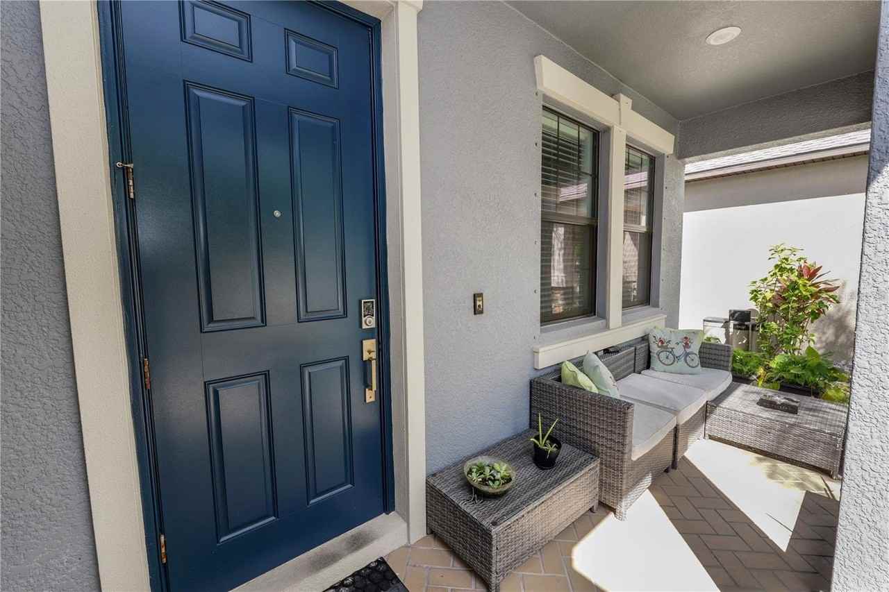 13917 Roseate Tern Ln - Photo 5 of 48