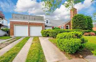 featured image of 365 E Walnut St