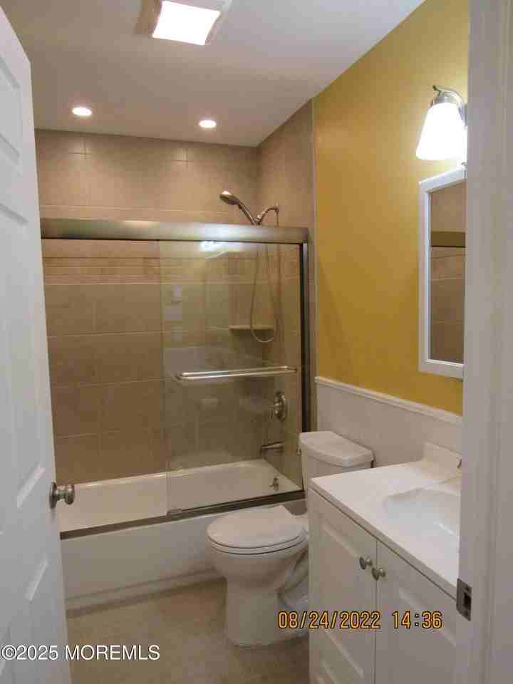 709A Plymouth Dr - Photo 4 of 7