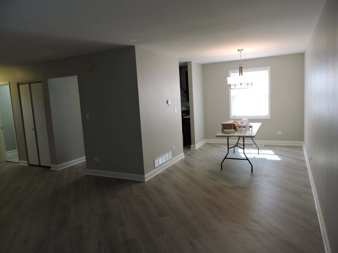 407 Beechwood Drive - Photo 3 of 27