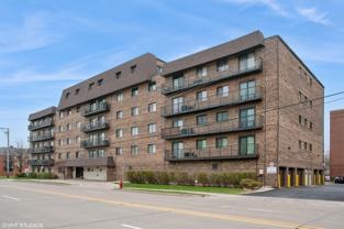 960 S River Rd #412 - Photo 1 of 1