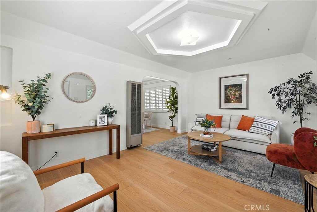 5841 Arroyo Dr - Photo 5 of 50