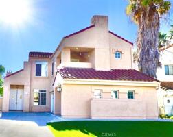 featured image of 39732 Via Las Palmas