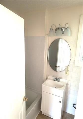 7517 Benjamin St #5 - Photo 5 of 15