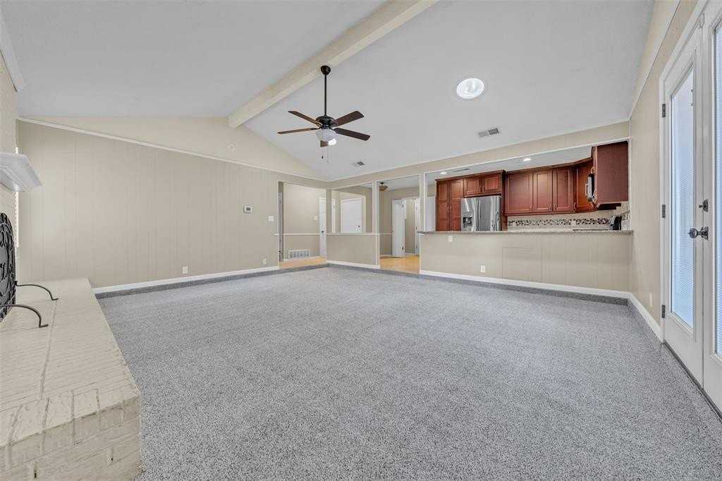 2401 San Diego Dr - Photo 7 of 28