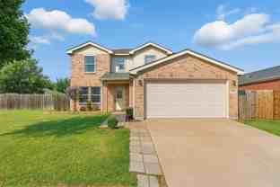 201 Dartmouth Dr - Photo 1 of 1