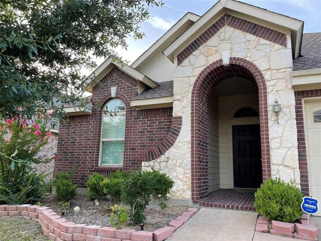 9320 Jerico Dr - Photo 2 of 24