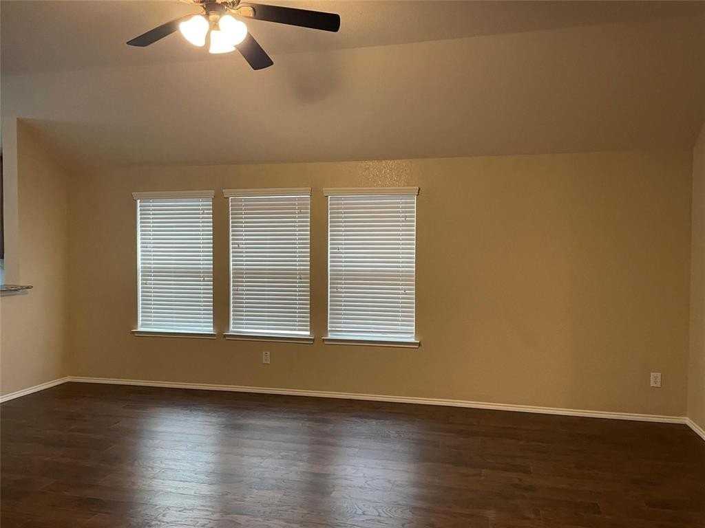 9320 Jerico Dr - Photo 5 of 24