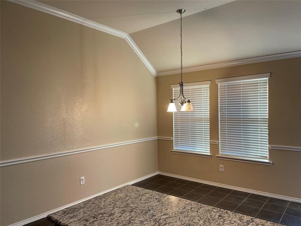 9320 Jerico Dr - Photo 6 of 24