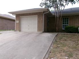 925 Se 10th St - Photo 1 of 1