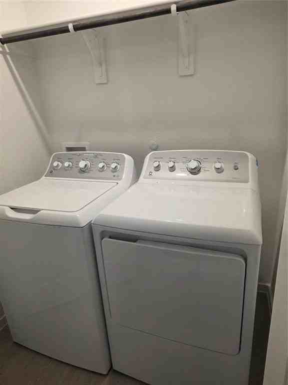 627 Montclair Ave - Photo 3 of 12