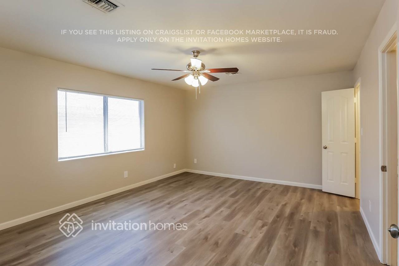 818 E Ardmore Rd - Photo 7 of 15