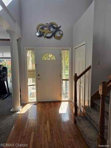 24655 Camille Dr - Photo 4 of 34