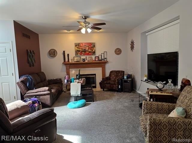 24655 Camille Dr - Photo 6 of 34