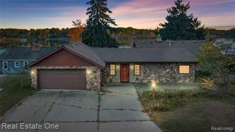 2739 Lakeridge - Photo 1 of 1