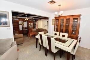 509 Nw 30th Ct - Photo 6 of 13