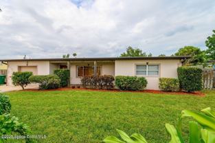 320 Pine Tree Dr - Photo 1 of 1