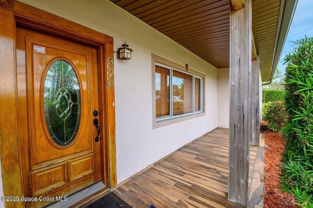 320 Pine Tree Dr - Photo 2 of 13