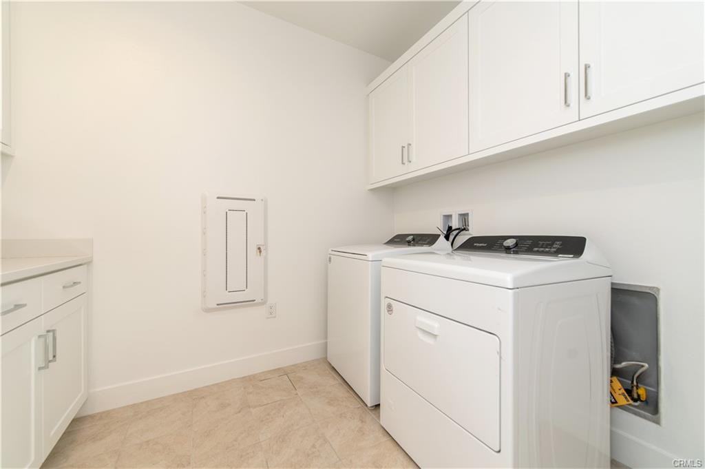 423 Flycatcher - Photo 2 of 8