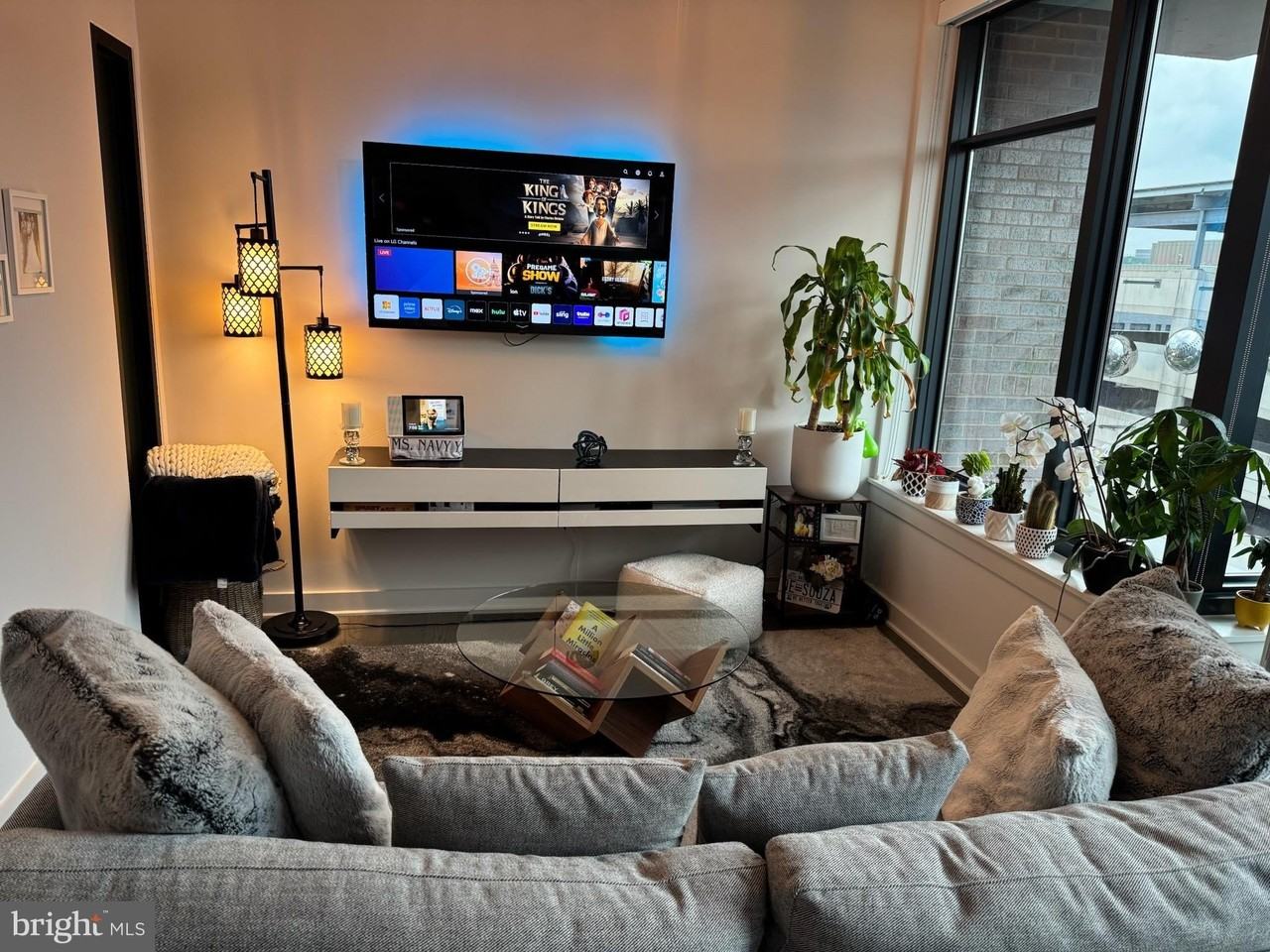 70 N St Se Apt 511 #511 - Photo 7 of 22