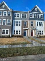 2762 Bridgewater Dr - Photo 1 of 1