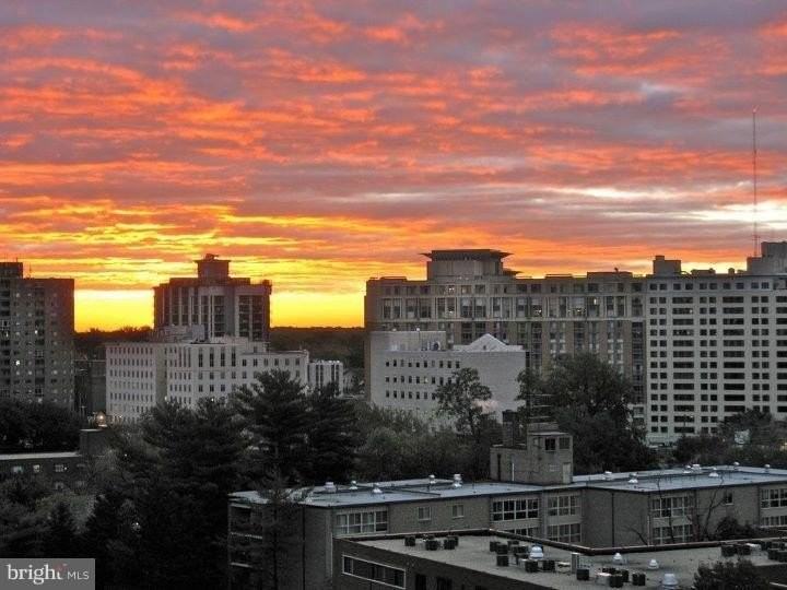 8315 N Brook Ln Unit 2-902 #2-902 - Photo 2 of 23