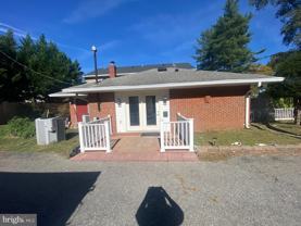 7307 Brooklyn Bridge Rd - Photo 1 of 1