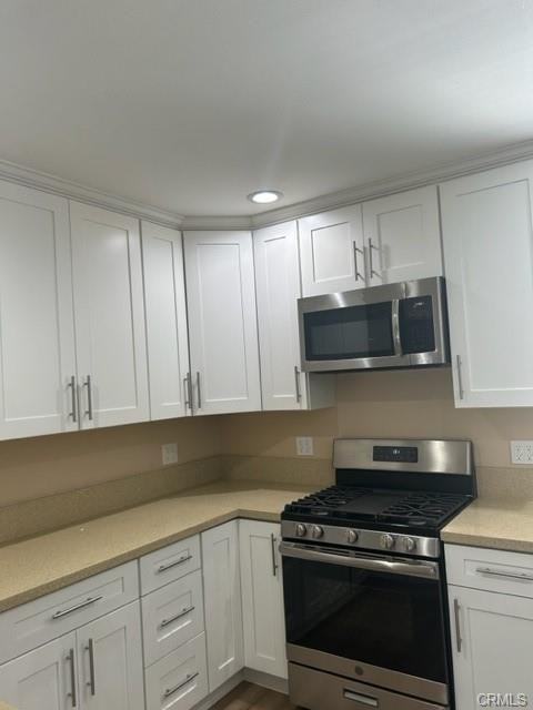 17257 Welby Way - Photo 6 of 8