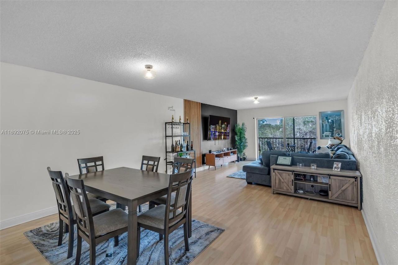 6100 S Falls Circle Dr #410 - Photo 4 of 8