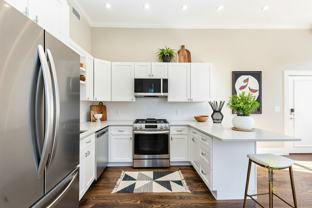 85 Regent St #4 - Photo 1 of 1