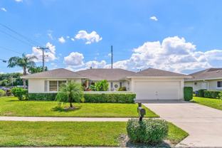 10990 Greentrail Dr S - Photo 1 of 1