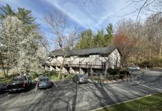 420 W Jackson Blvd #12 - Photo 1 of 1