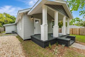 featured image of 214 Thayer Ave