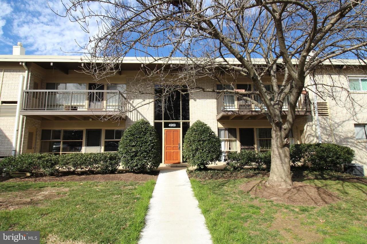 4969 Americana Dr #T10 - Photo 6 of 15