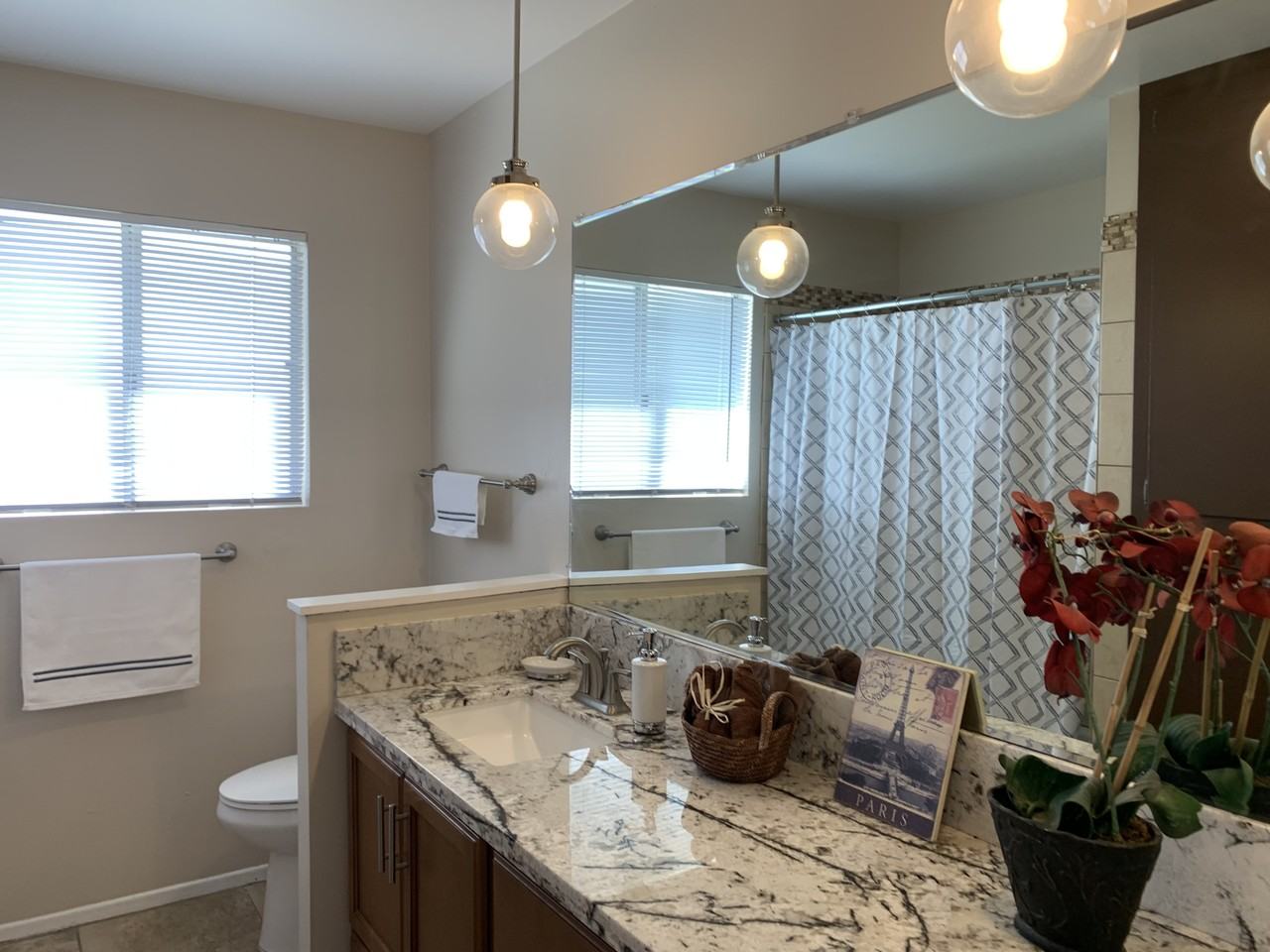 25863 Pacific St #4 - Photo 4 of 37