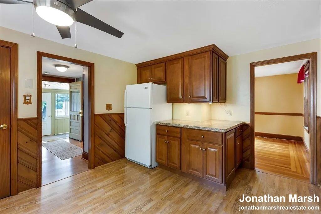 7 Harrison Ave - Photo 2 of 21