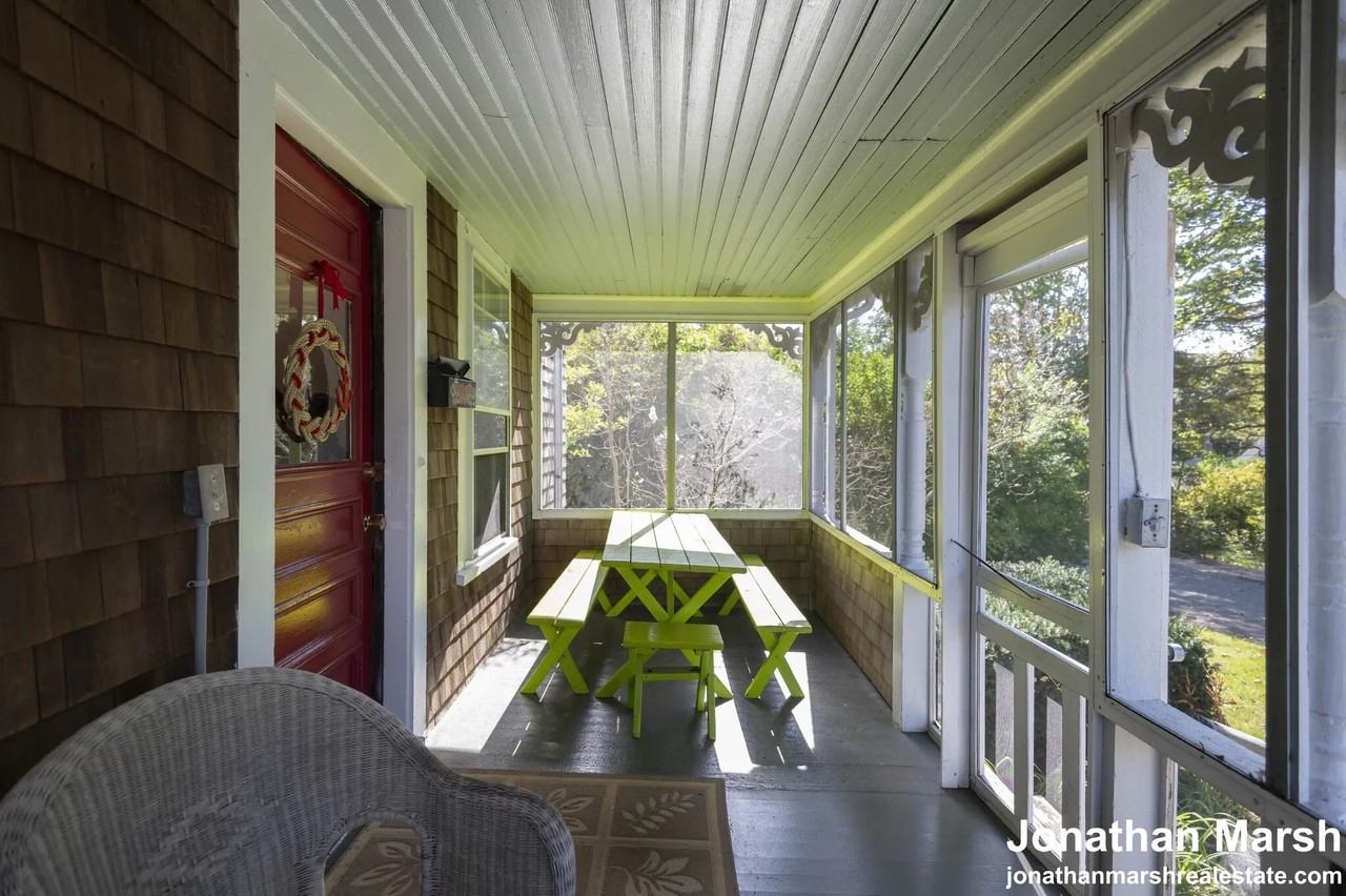 15 Bowditch Rd - Photo 2 of 10
