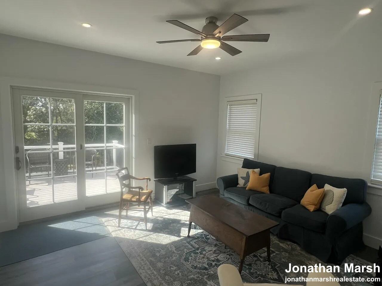 70 Barn Hill Rd - Photo 3 of 12