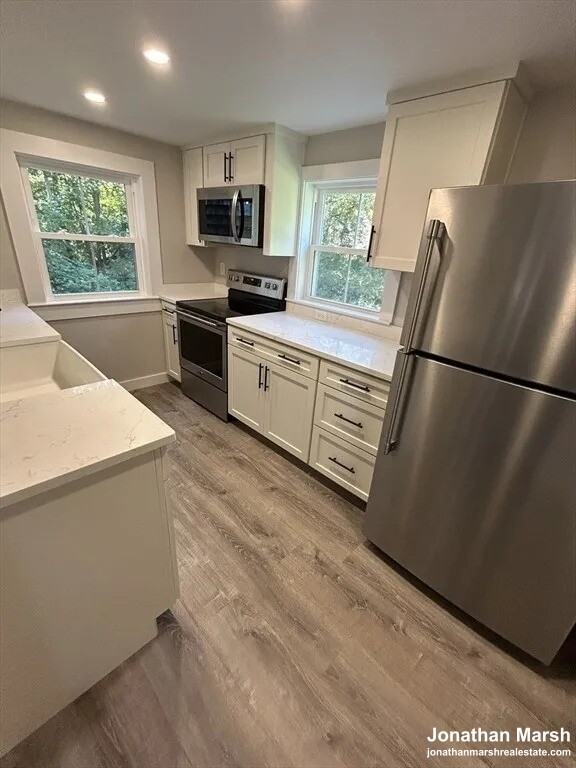 129 Mechanic St - Photo 2 of 7