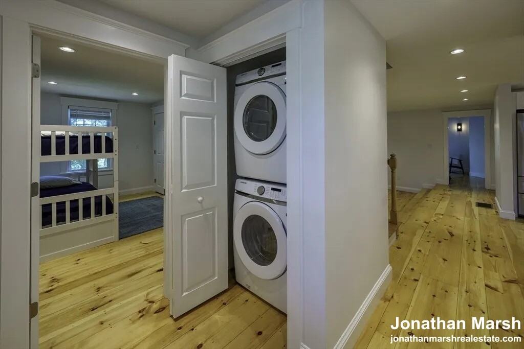 28 Seminole Dr - Photo 3 of 11