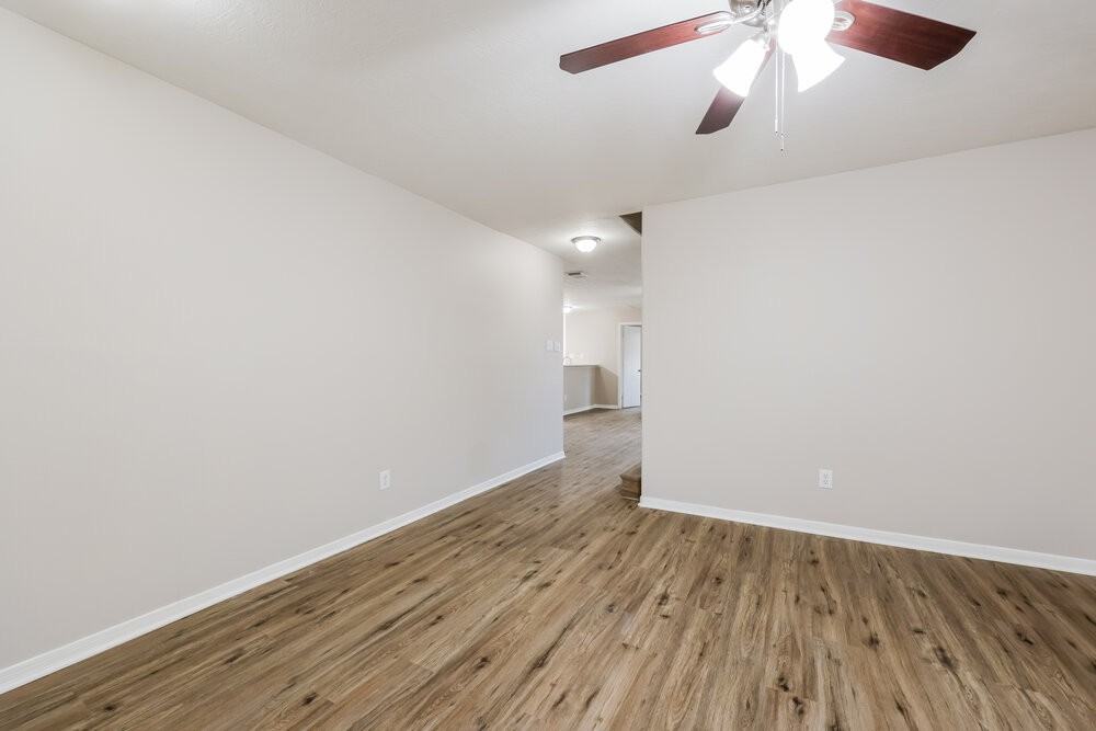 18614 Willow Cove Dr - Photo 7 of 17