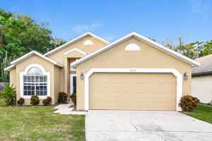 featured image of 1800 Grasmere Dr