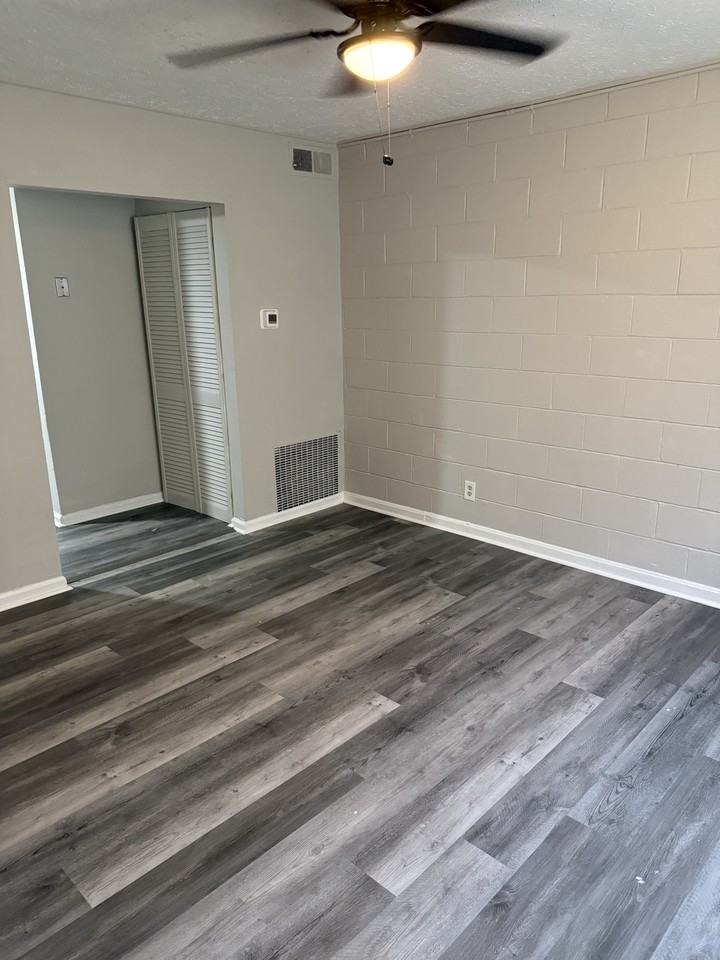 760 Illges Rd #13 - Photo 4 of 4