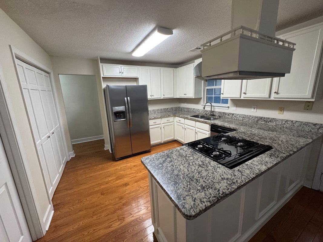 17 Stonemount Ct - Photo 4 of 22